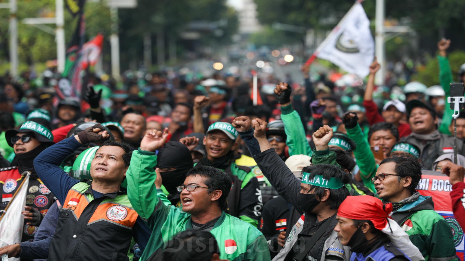  Antisipasi Rencana Merger Grab-GOTO, Antara Efisiensi Bisnis vs Dampak Sosial Ekonomi Ojol