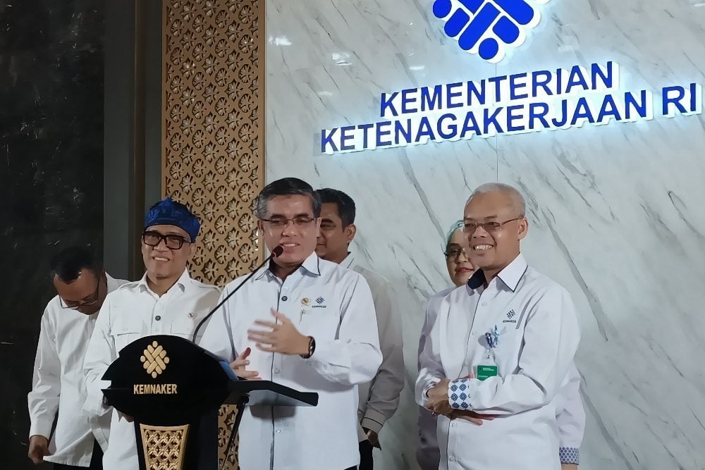 Menaker Copot Pejabat yang Terlibat Kasus Dugaan Suap Calon TKA