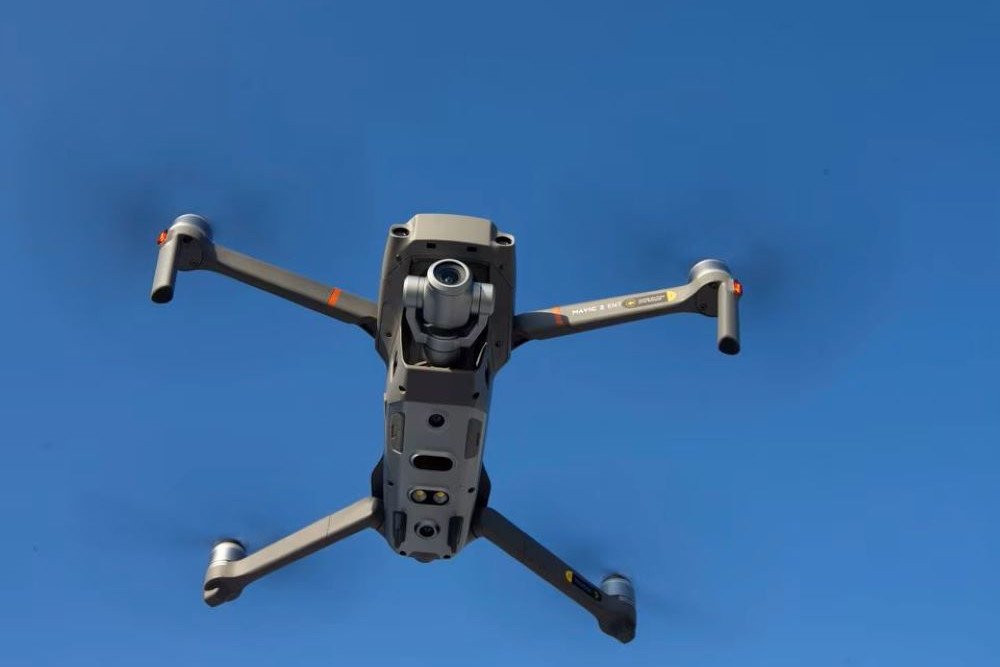 Amazon Ganti Peran Kurir dengan Drone Khusus Pengiriman iPhone hingga AirPods