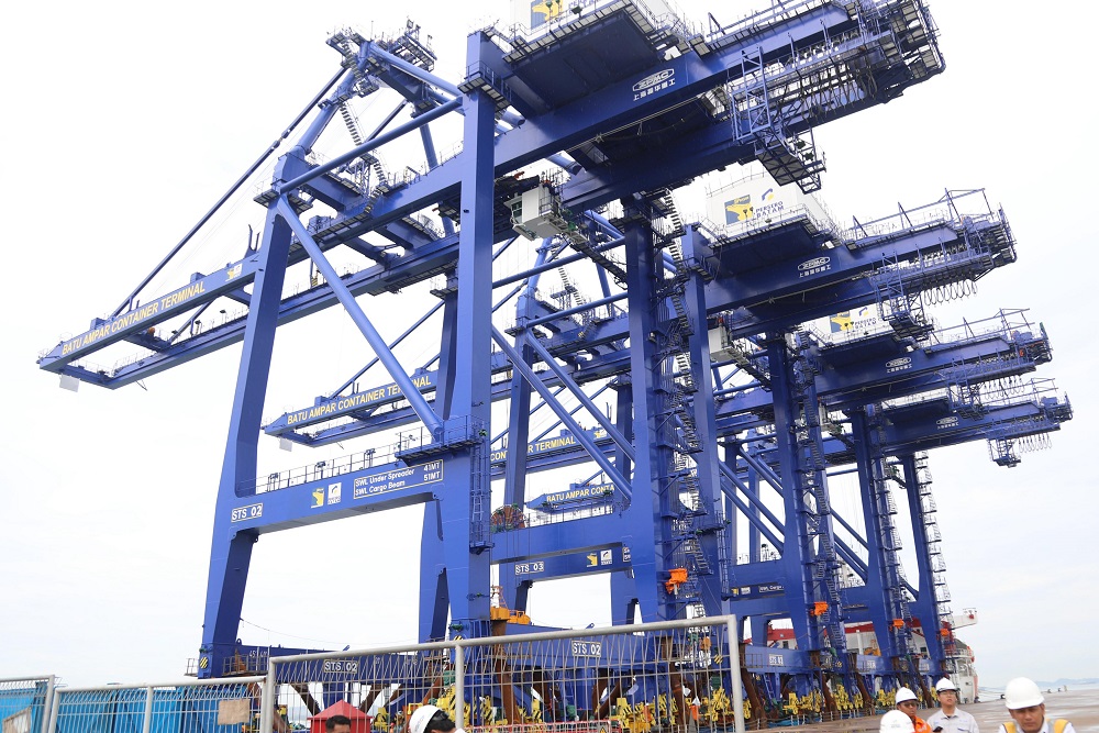  Pelabuhan Batu Ampar Datangkan Empat Unit STS Crane, Total Investasi Rp1,2 Triliun