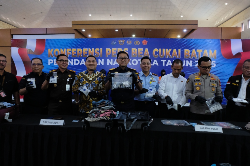 Konferensi pers BC Batam terkait penyelundupan sabu di Bandara Hang Nadim/Bisnis-Rifki