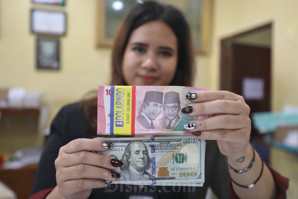 Nilai Tukar Rupiah terhadap Dolar AS Hari Ini, Senin 26 Mei 2025