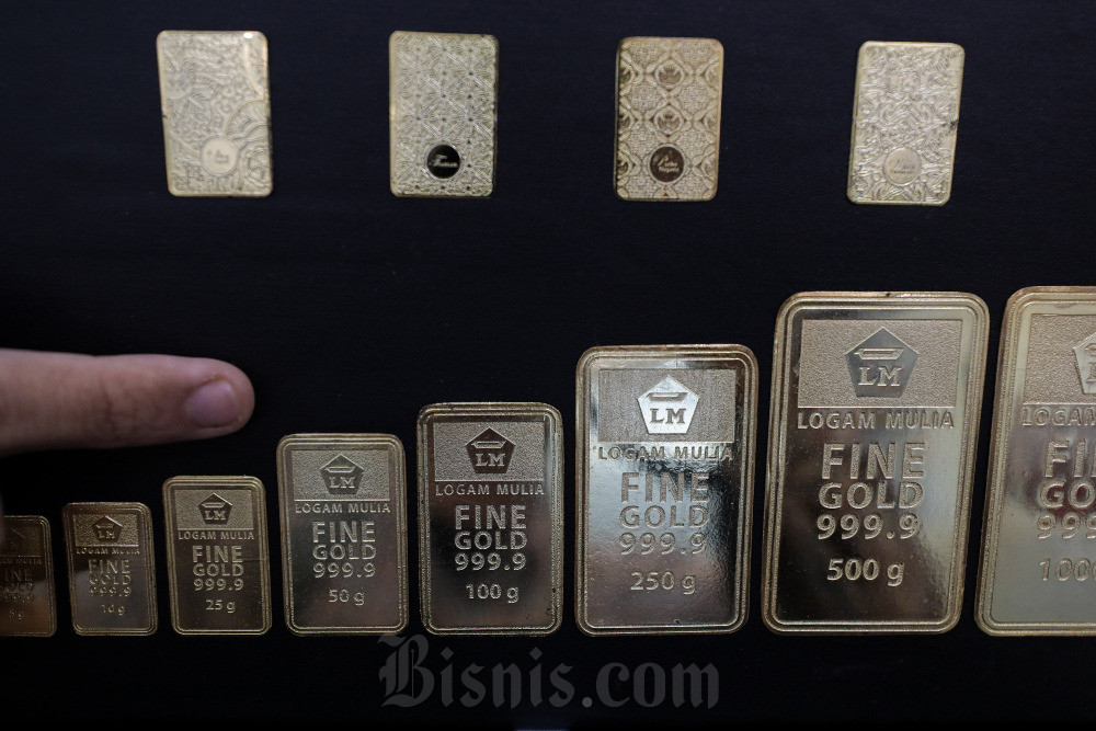  Harga Emas Tergelincir usai Trump Tunda Kenaikan Tarif untuk Uni Eropa