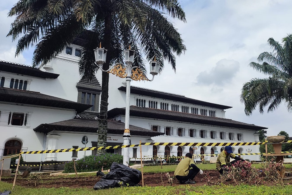  Taman Gedung Sate yang Rusak Usai Perayaan Persib Juara Kembali Diperbaiki