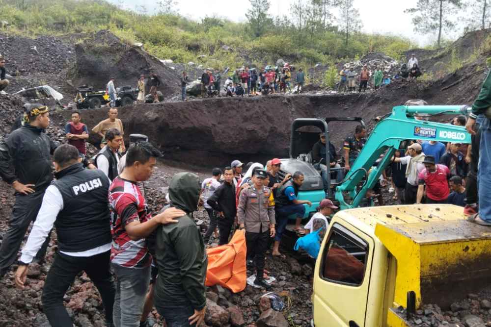  Sedang Muat Pasir, Penambang di Gunung Guntur Garut Tewas Tertimbun