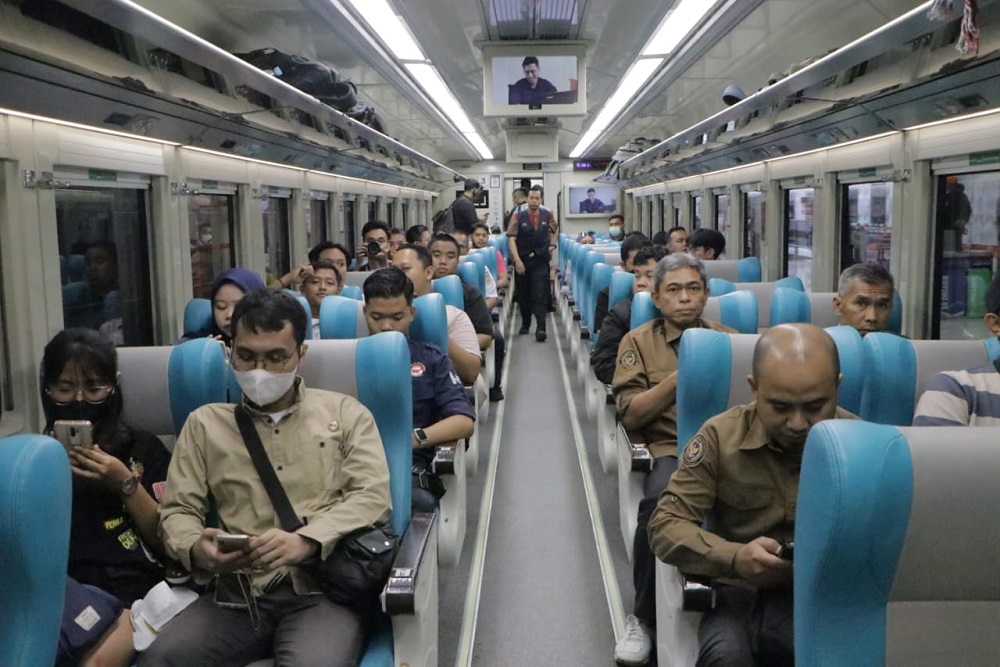  Daop 3 Cirebon Sediakan 24.950 Tiket Selama Libur Panjang Kenaikan Isa Almasih