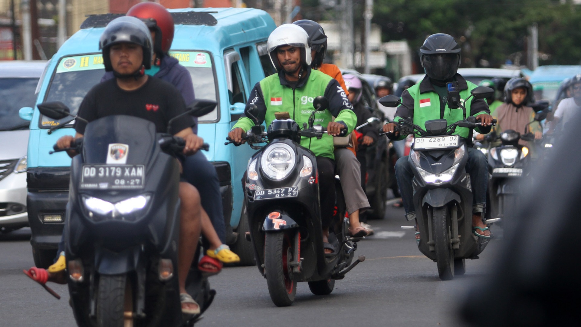 Senandung Rumor Merger dan Akuisisi 2025 dari GOTO, PSAB dan PNBN