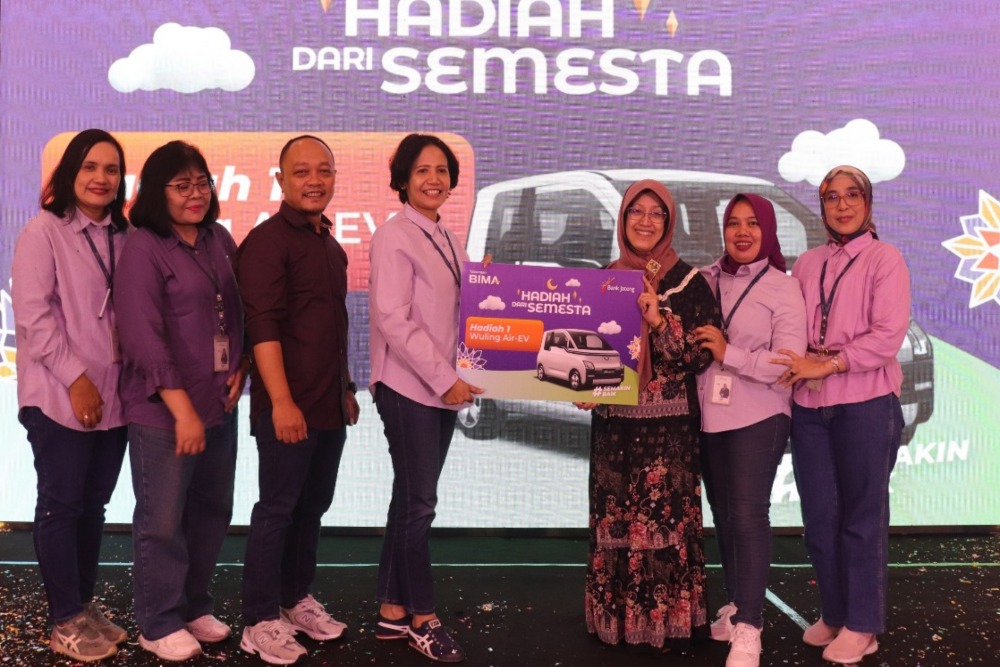  Nasabah Asal Tawangsari Raih Hadiah Mobil Listrik dari Bank Jateng
