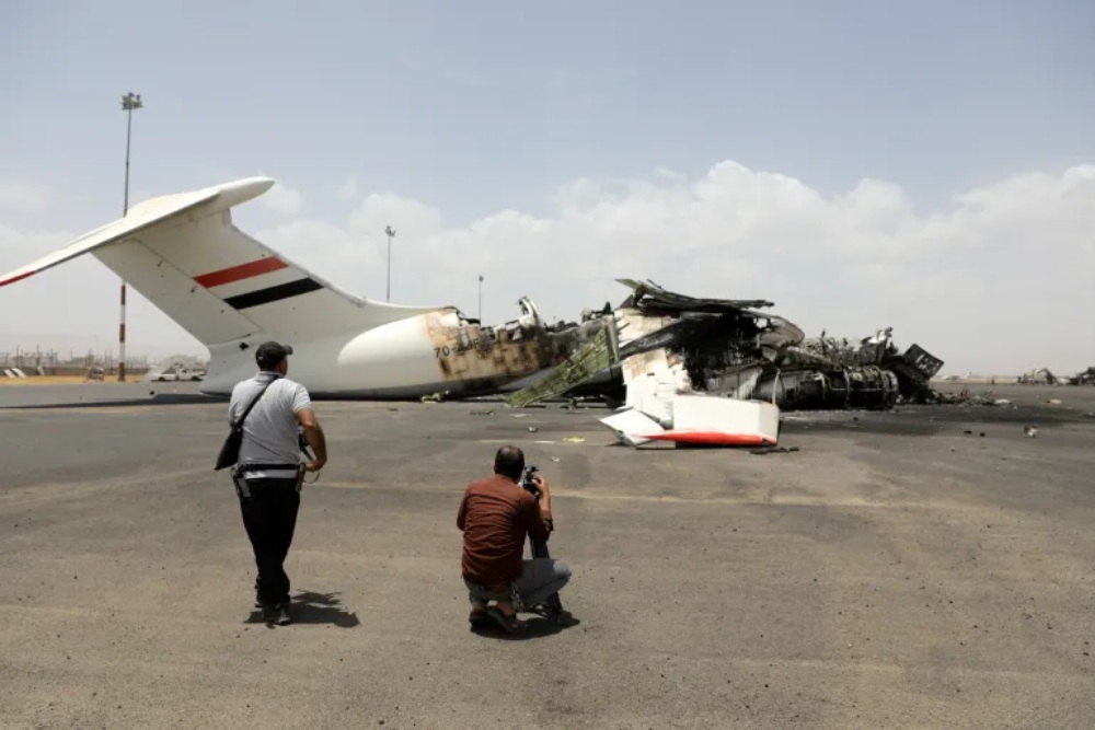  Israel Rudal Pesawat Jemaah Haji, Semua Hangus Terbakar Tinggal Ekor