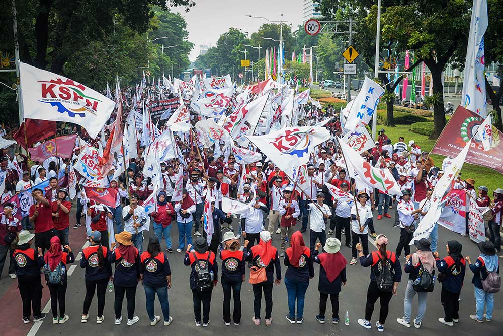  Demo Buruh di Jakarta Menuntut Pemerintah Perketat Aturan Impor Idustri Padat Karya