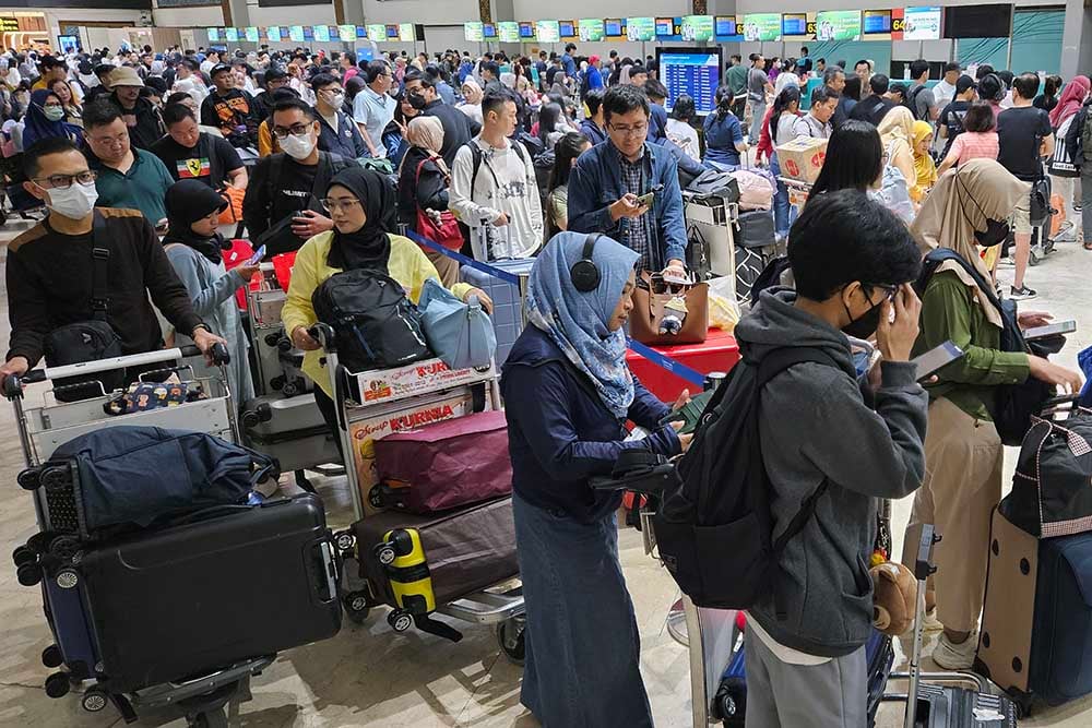 Jumlah Penumpang Seluruh Moda Transportasi Umum Naik pada April 2025