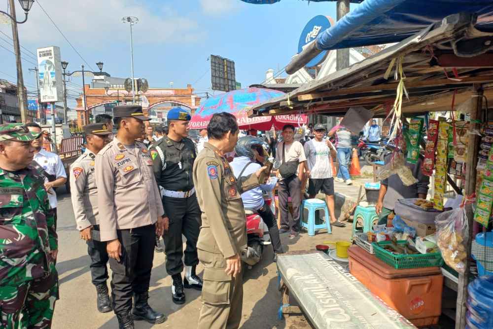  Kawasan Batik Trusmi Cirebon Mulai Dirapikan Menjadi Ikon Wisata seperti Malioboro