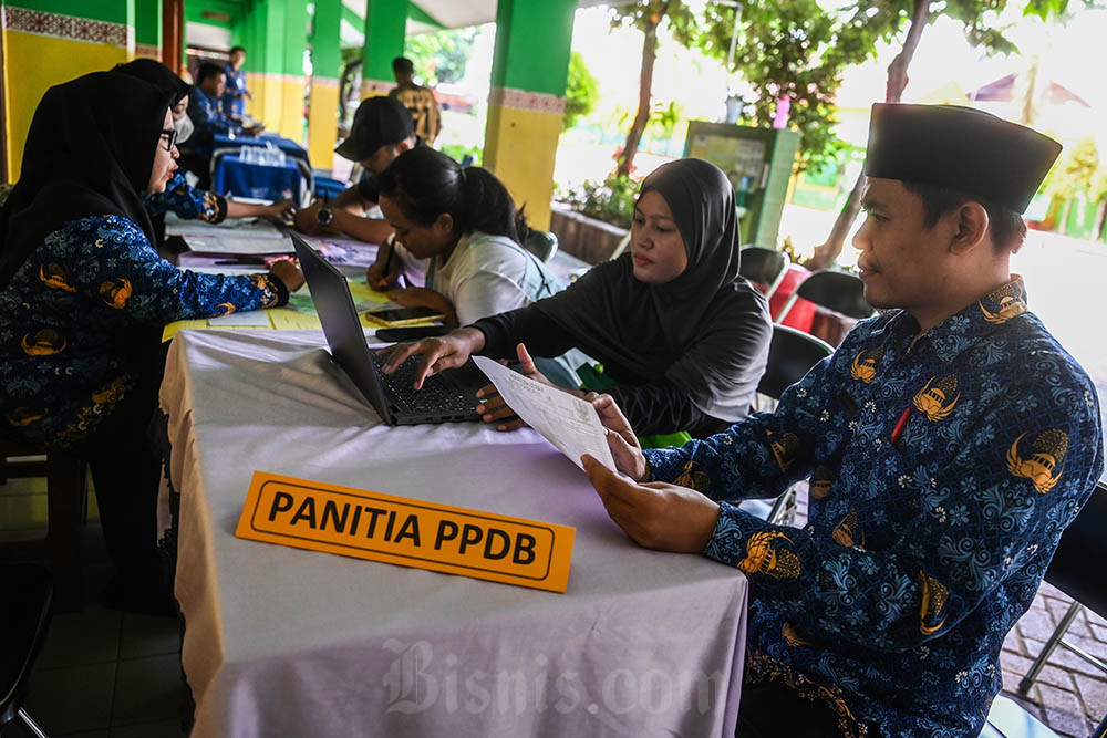  Pendaftaran SPMB 2025 Jabar Dimulai Besok (10/6), Disdik Pastikan Bebas Pungli