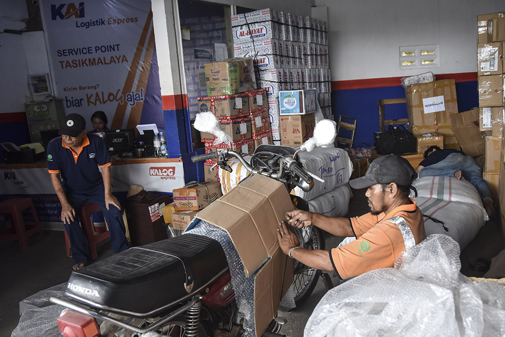  Jumlah Angkutan Barang Kereta Api Meningkat