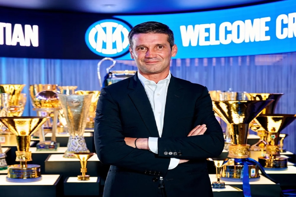  Cristian Chivu Resmi Ditunjuk Jadi Pelatih Inter Milan