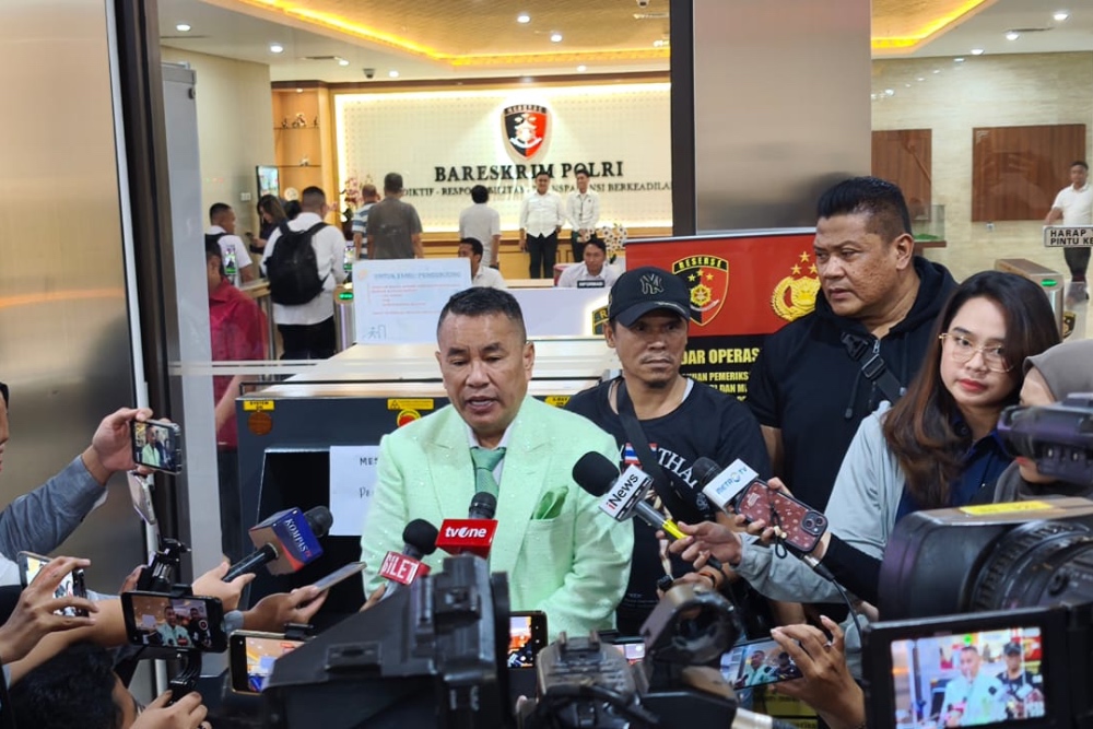  Hotman Paris Jadi Pengacara Nadiem, Begini Katanya