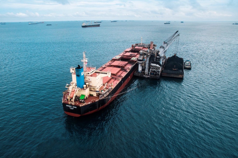  Polemik Tambang Nikel Raja Ampat, IMC Pelita Logistik (PSSI) Buka Suara Soal Kapal JKW Mahakam & Dewi Iriana