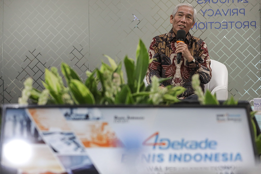  Jurus Lo Kheng Hong Ambil Kesempatan saat Asing Jual Saham Bank