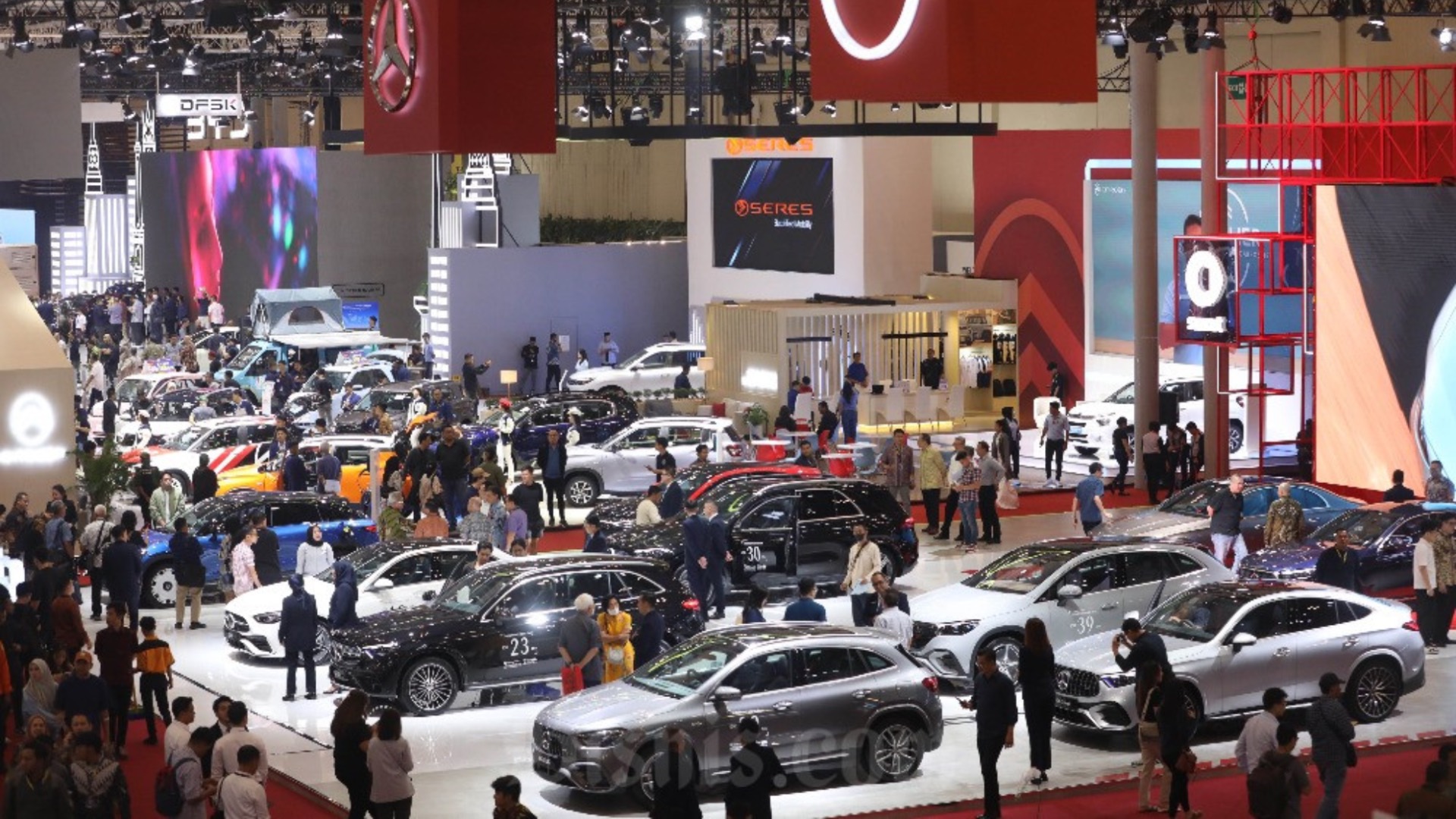  Penjualan Otomotif Mendekati Era Covid-19, Produsen Siapkan Skenario Terburuk?