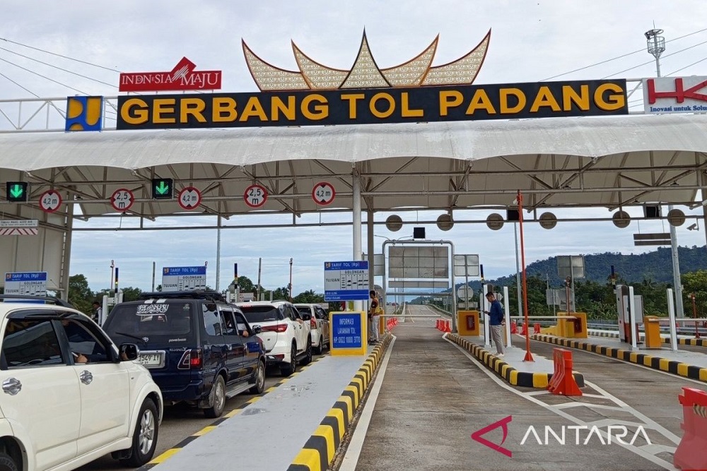  PT Hakaaston Rekrut 13 Tenaga Kerja Lokal di Tol Padang-Sicincin