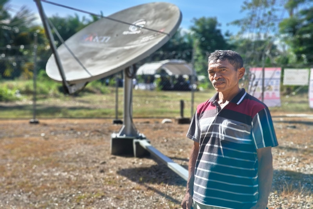  Sebelum BTS USO: Warga Jalan 20 Kilometer untuk Sinyal Internet yang Lebih Baik