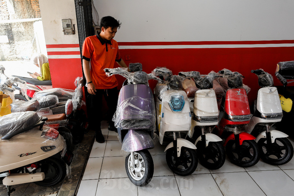  Pemerintah Pastikan Subsidi Sepeda Motor Listrik Akan Berlanjut Pada Tahun Ini
