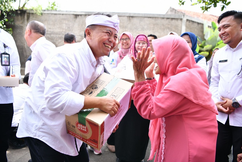  12.500 ASN Jabar Kini Miliki Ibu Asuh