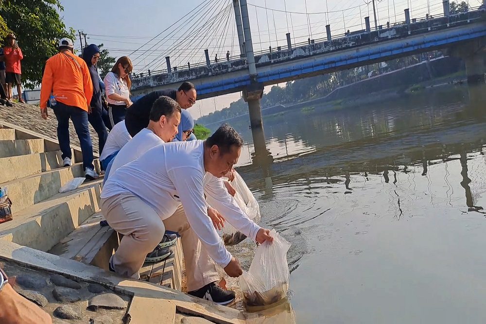  PEHA Rayakan HUT Ke-71 dengan Fun Walk dan Tebar Benih Lele