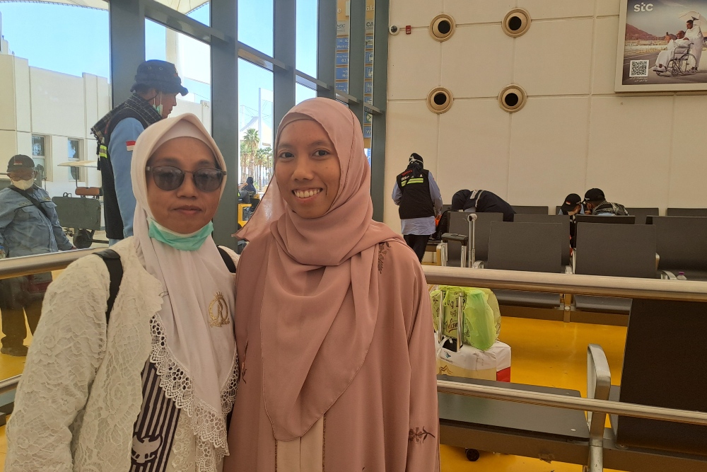  Cerita Afifah Jemaah Haji Muda dari Solo Berangkat Bersama Ibunda