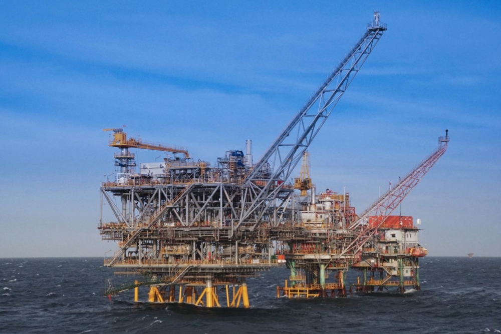  Pengamat Ramal Harga Minyak Bisa Tembus US$145 per Barel Jika Selat Hormuz Ditutup
