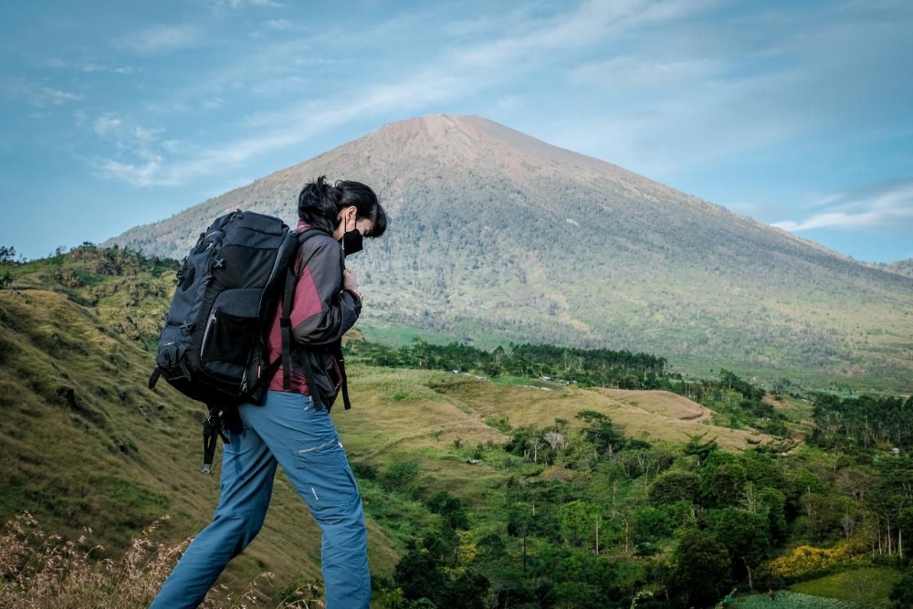  Evakuasi Pendaki Brasil, Jalur Pendakian Sembalun Menuju Puncak Rinjani Ditutup Sementara