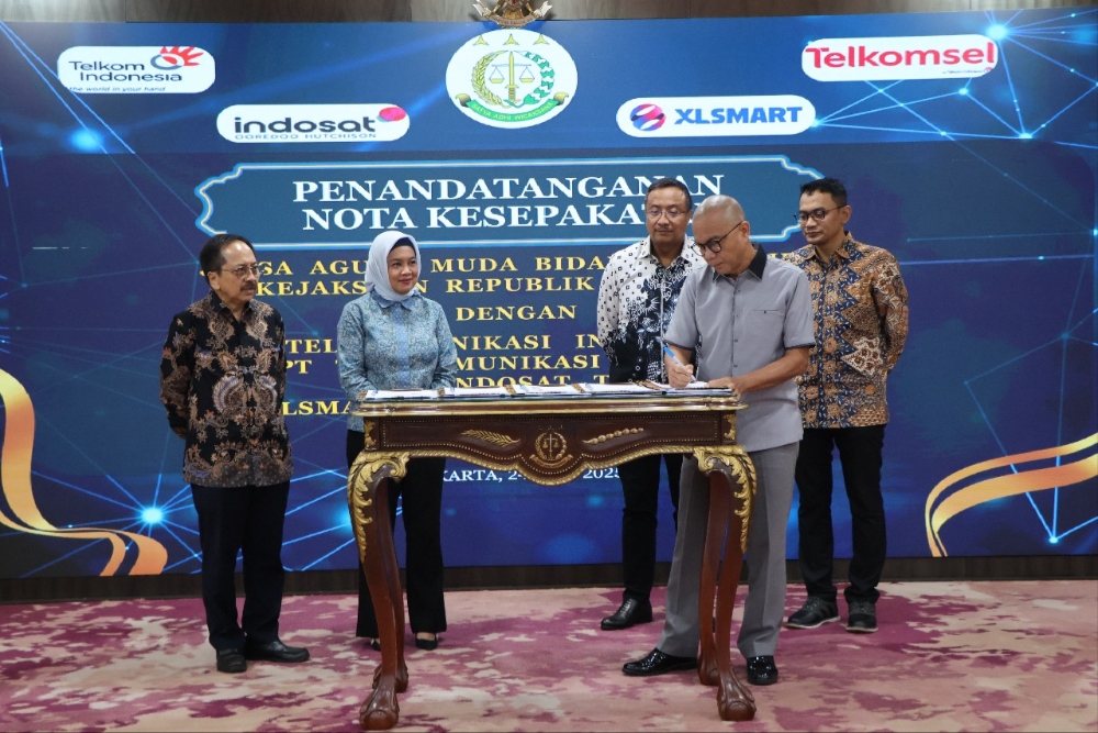 Teken Kerja Sama, Kejagung Bisa Sadap Nomor Tekomsel, Indosat, hingga XL
