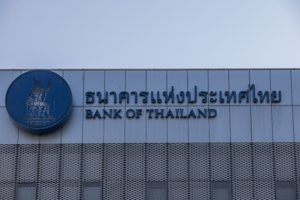 Logo Bank of Thailand di kompleks bank sentral, Bangkok, Thailand pada Jumat (29/3/2024). / Bloomberg-Andre Malerba