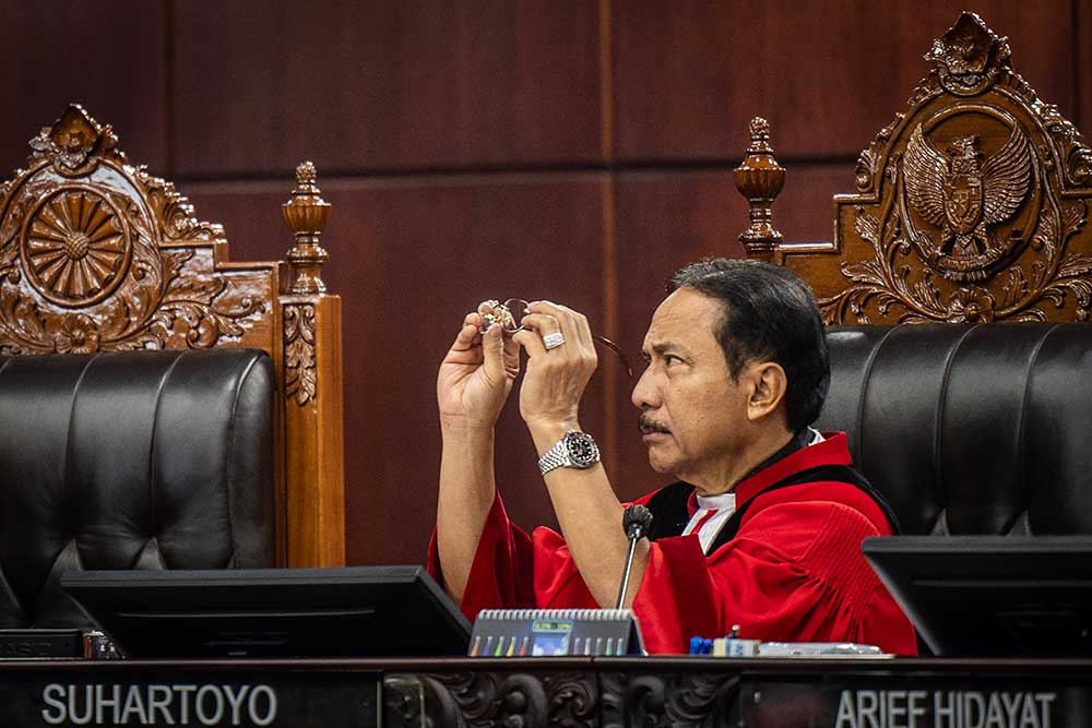  Polemik UU TNI: Diprotes di Jalanan Sampai Digugat ke MK