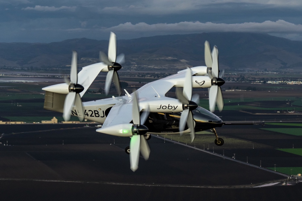  Menhub Sebut Taksi Terbang akan Ikut Regulasi Drone