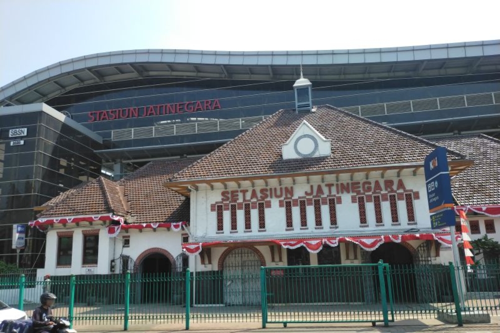  Catat, 11 Kereta Jarak Jauh Ini Besok Berhenti di Stasiun Jatinegara