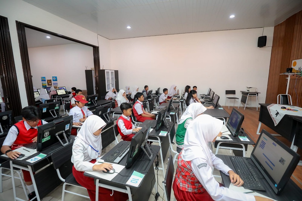  Sebanyak 1.635 Siswa Ikuti Tes Prestasi SPMB Kota Bandung