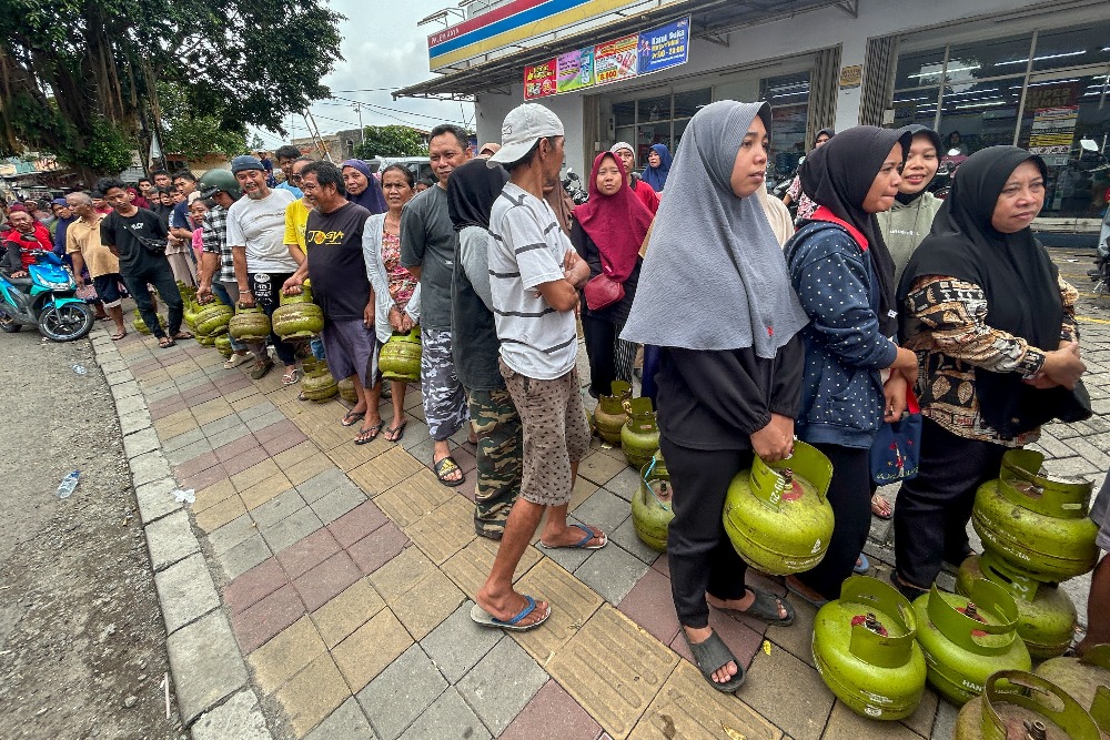  Bahlil Berencana Atur LPG 3 Kg Satu Harga di Seluruh Daerah