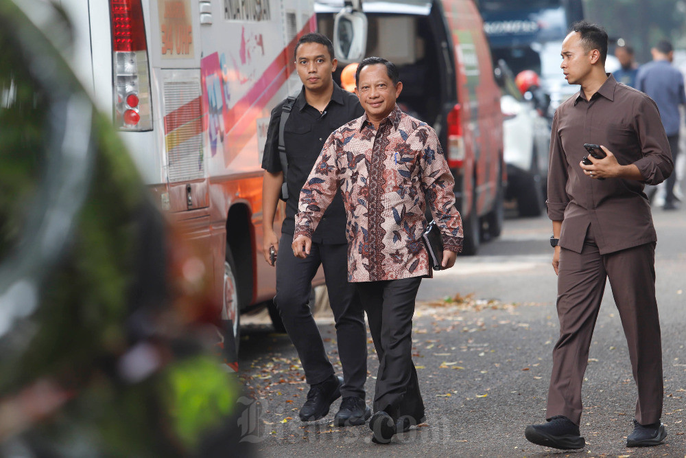  Serapan Anggaran Masih Rendah, Mendagri Tito Kawal Percepatan Belanja 4 DOB Papua