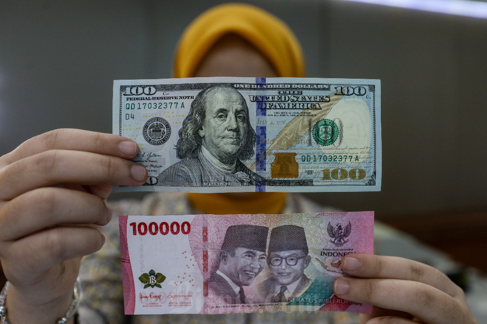  Rupiah Ditutup Menguat Sentuh Rp16.185 per Dolar AS