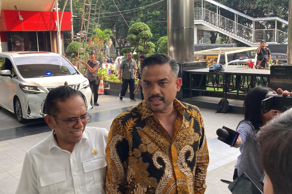  Menteri UMKM Serahkan Bukti Perjalanan Istri ke Eropa Pakai Biaya Pribadi