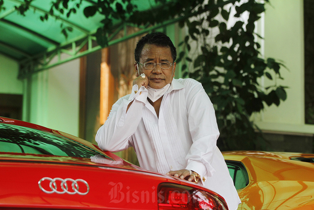  Kuasa Hukum Ajaib Sekuritas Hotman Paris Beri Peringatan Soal Keluhan Rp1,8 Miliar