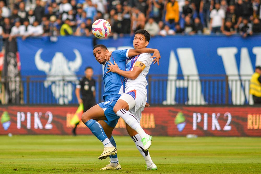 Hasil Persib vs Port FC di Piala Presiden 2025 dimenangkan tim tamu. Hasil Persib Vs Port FC, Maung Bandung Takluk, Penampilan Asnawi Jadi Sorotan/Antara