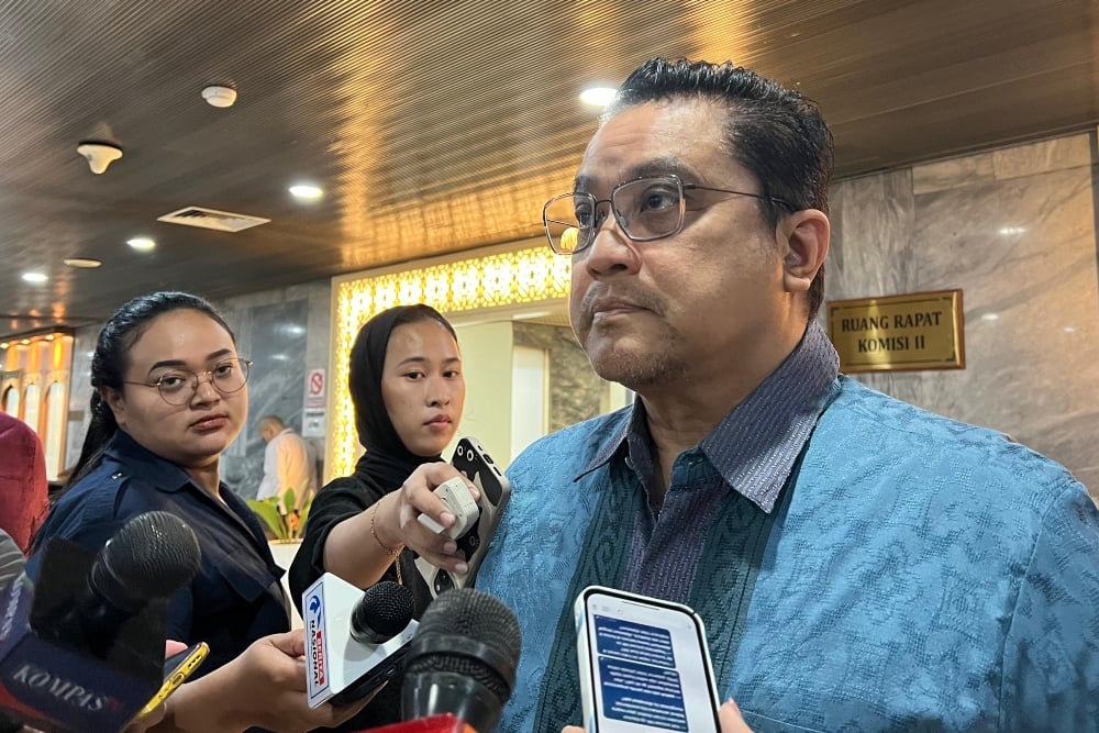 Wakil Ketua Umum Partai Demokrat, Dede Yusuf seusai RDP dengan KPU dan Bawaslu, di Kompleks Parlemen, Senayan, Jakarta Pusat, Senin (7/7/2025)/Bisnis-Annisa Nurul Amara