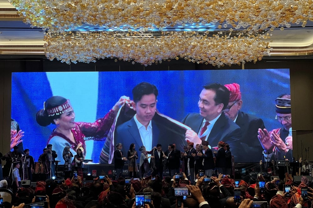 Wapres Gibran Rakabuming Raka saat menghadiri HUT ke-19 PSBI Simbolon di Jakarta, Senin (7/7/2025)/Bisnis-Sholahudin Al Ayyubi