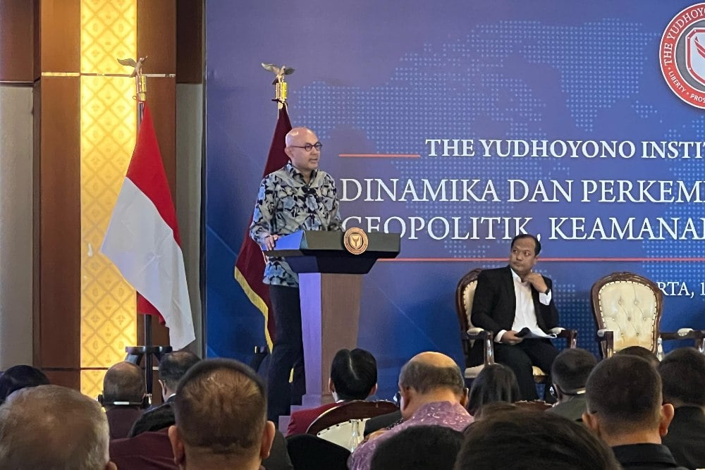 Wakil Menteri Luar Negeri (Wamenlu) Arrmanatha Nasir dalam acara diskusi yang diselenggarakan The Yudhoyono Institute (TYI), di Hotel Grand Sahid Jaya, Jakarta Pusat, Minggu (13/4/2025)/BISNIS-Annisa Nurul Amara
