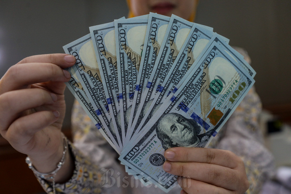  Dolar AS Perkasa Imbas Pengumuman Tarif Trump