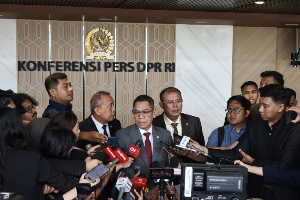  Berhasil Lalui Krisis Covid-19, DPR Pede RI Bisa Hadapi Tantangan Kebijakan Tarif Trump 32%
