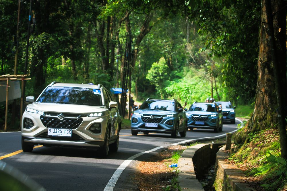  Strategi Suzuki Andalkan Fronx saat Penjualan Mobil Lesu