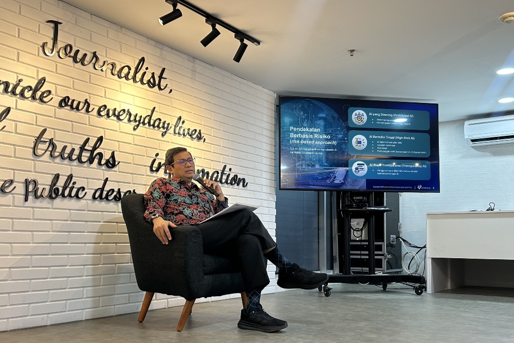  Komdigi Target Regulasi AI Masuk Legislasi Awal Agustus 2025